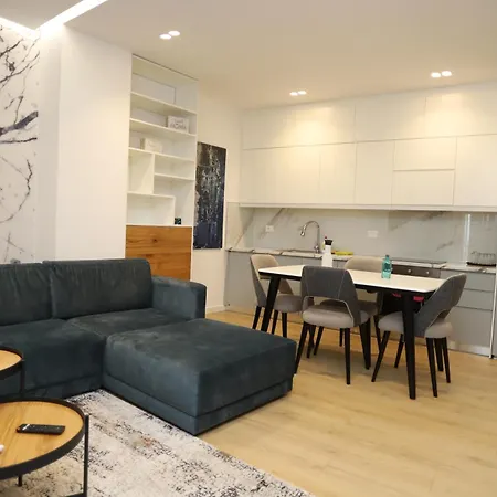 Guest house J&d Korce