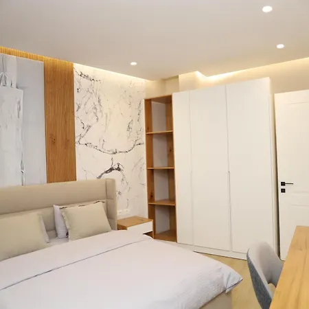 J&d Guest house Korce
